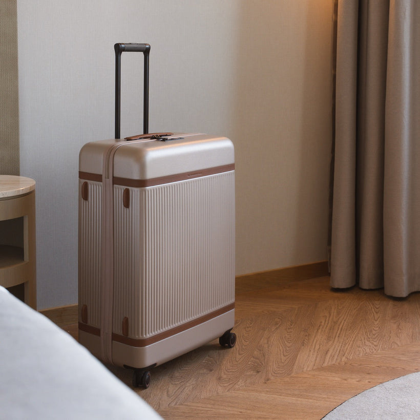 Large Suitcase Zuna для Жінок