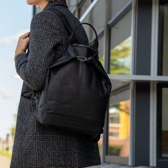 Manchester Full-Grain Leather Backpack жіноча