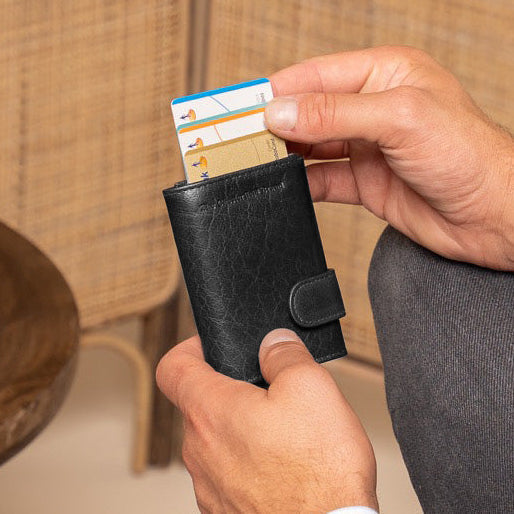 Mannheim Full-Grain Leather Card Holder жіноча