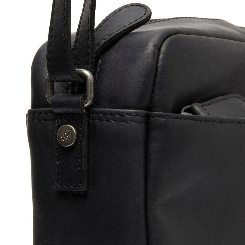 Arona Full-Grain Leather Crossbody Bag жіноча
