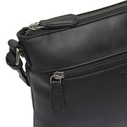 
Classic 100% Full-Grain leather Bag - Вигляд ззаду з посиленими шкіряними ременями та прострочкою