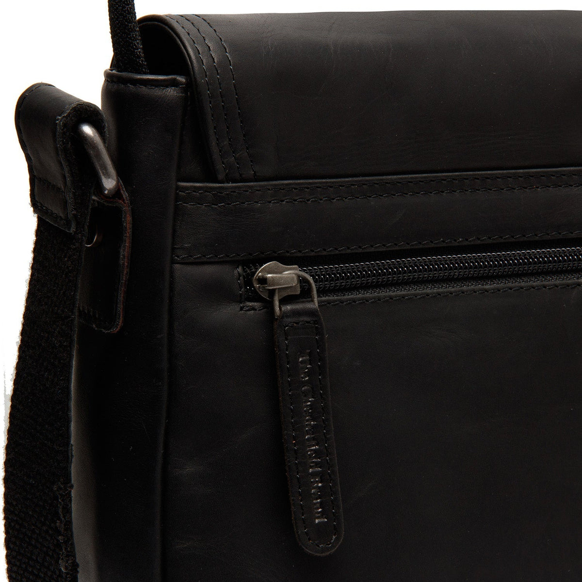 
Вигляд підкладки Showing Dedicated Padded Laptop Sleeve & Multi-Compartment Organization