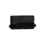 
Solid Antique Brass Hardware & Heavy-Duty Dual Zipper Detail on Laverton Шкіряна сумка через плече
