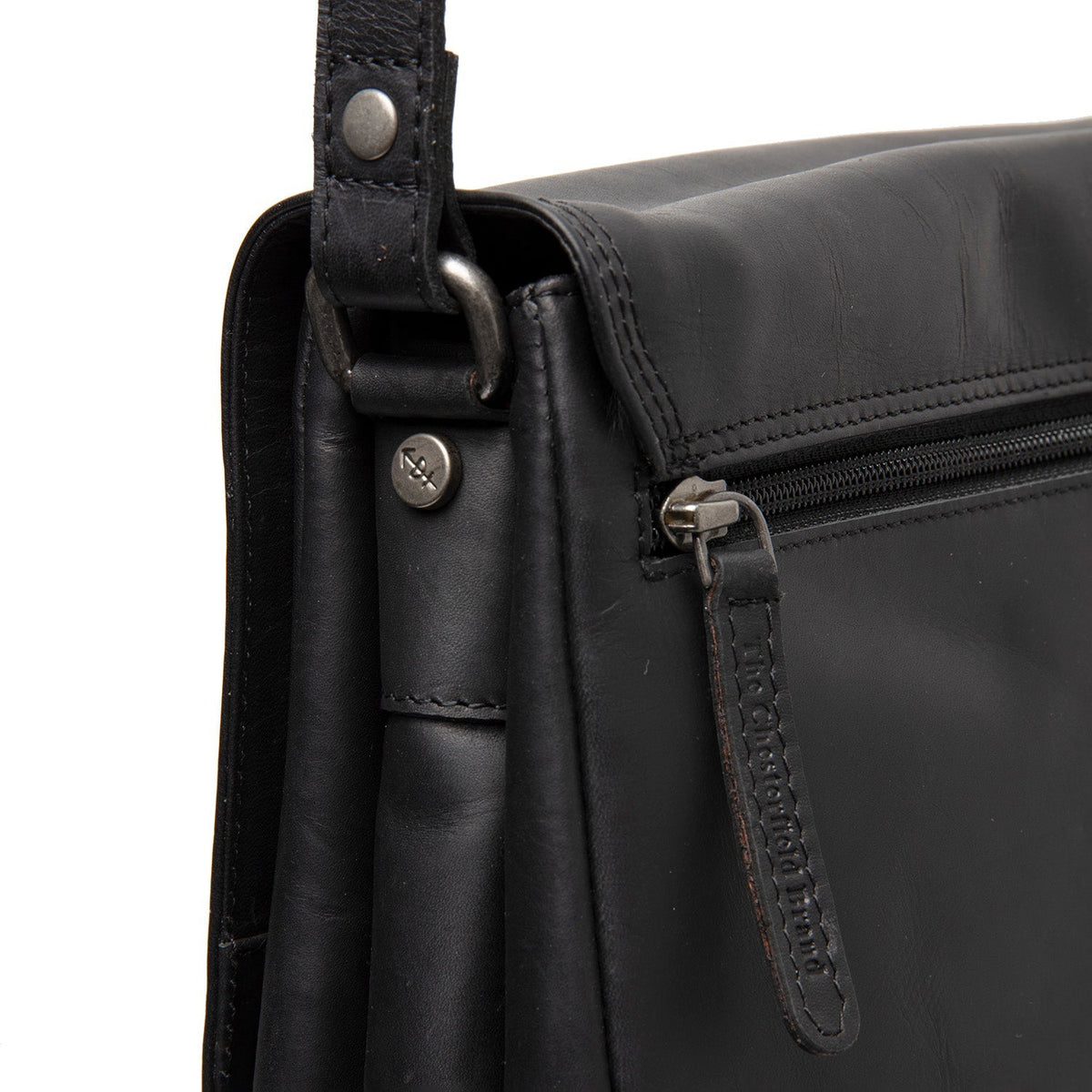 
Вигляд підкладки Showing Dedicated Padded Laptop Sleeve & Multi-Compartment Organization