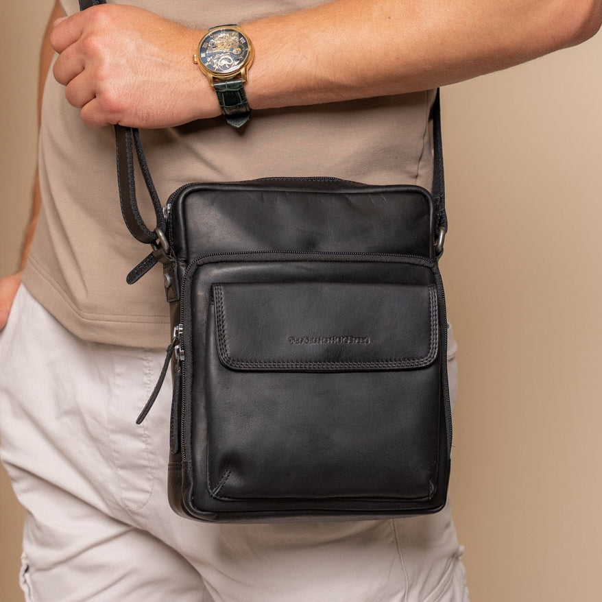
Classic 100% Full-Grain leather Bag - Вигляд ззаду з посиленими шкіряними ременями та прострочкою