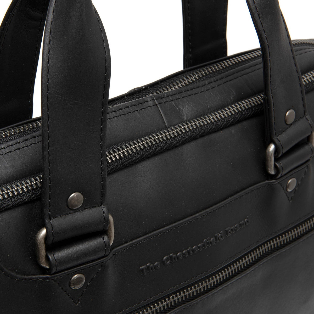 
Вигляд підкладки Showing Dedicated Padded Laptop Sleeve & Multi-Compartment Organization