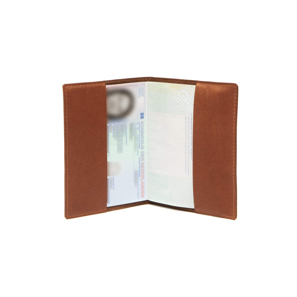 
Cognac Leather Passport Case для Жінок для Жінок, detail view 3