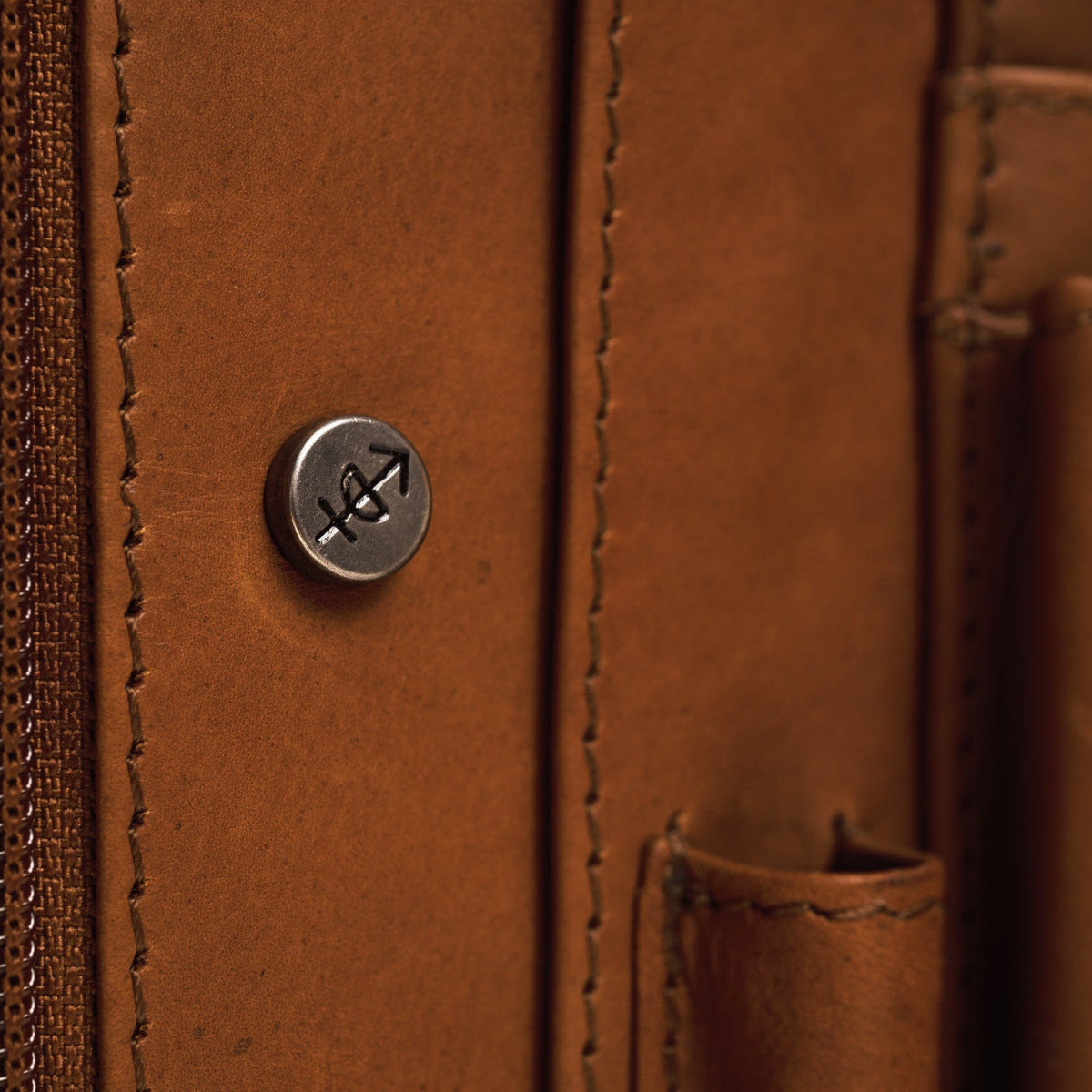
Cognac Leather Portfolio Barnet для Жінок для Жінок, detail view 4