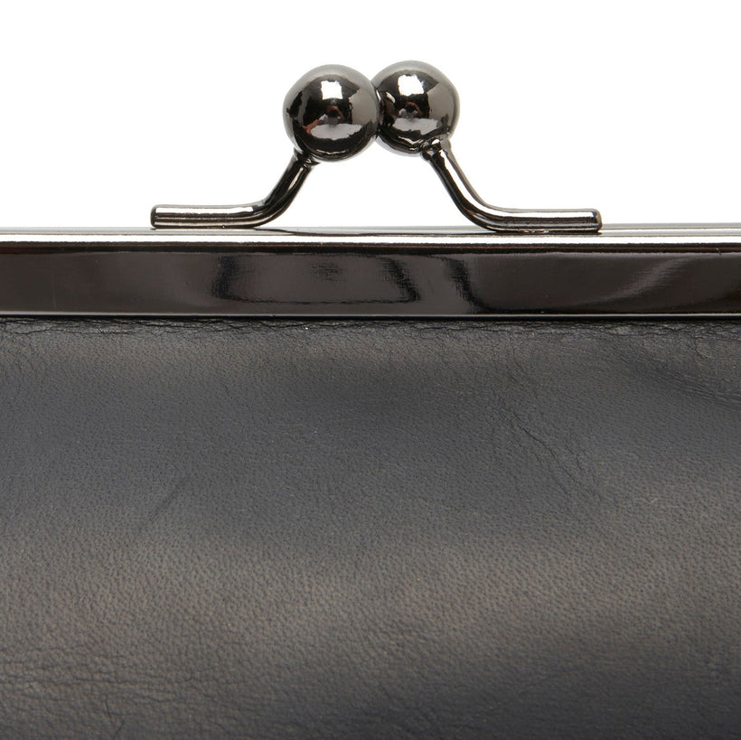 Andrade Full-Grain Leather Shoulder Bag жіноча