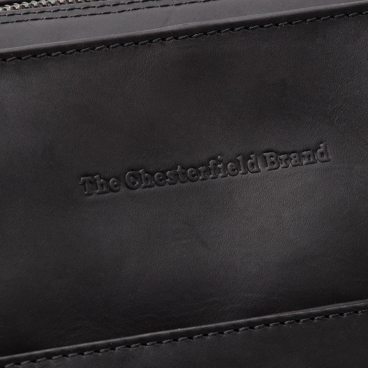 
Classic 100% Full-Grain leather Bag - Вигляд ззаду з посиленими шкіряними ременями та прострочкою