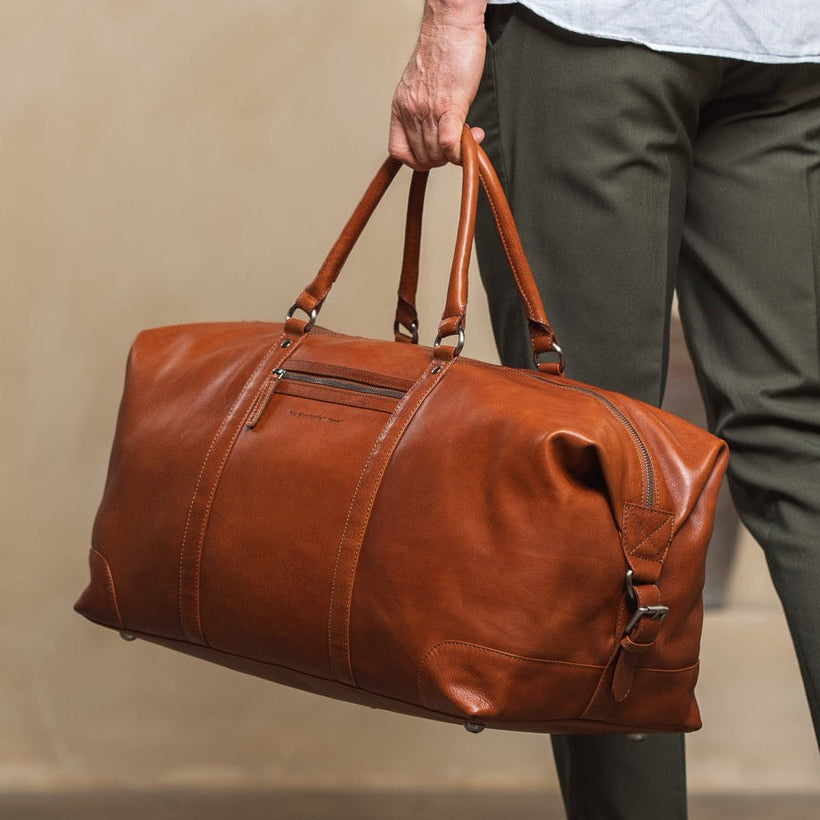 Cavoli Full-Grain Leather Weekender Bag жіноча