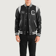 
Liberte California Чорний Leather Varsity Шкіряна куртка для Чоловіків in Black & White Sheepskin Leather - Вигляд спереду та приталений силует | Купити в офіційному онлайн-магазині