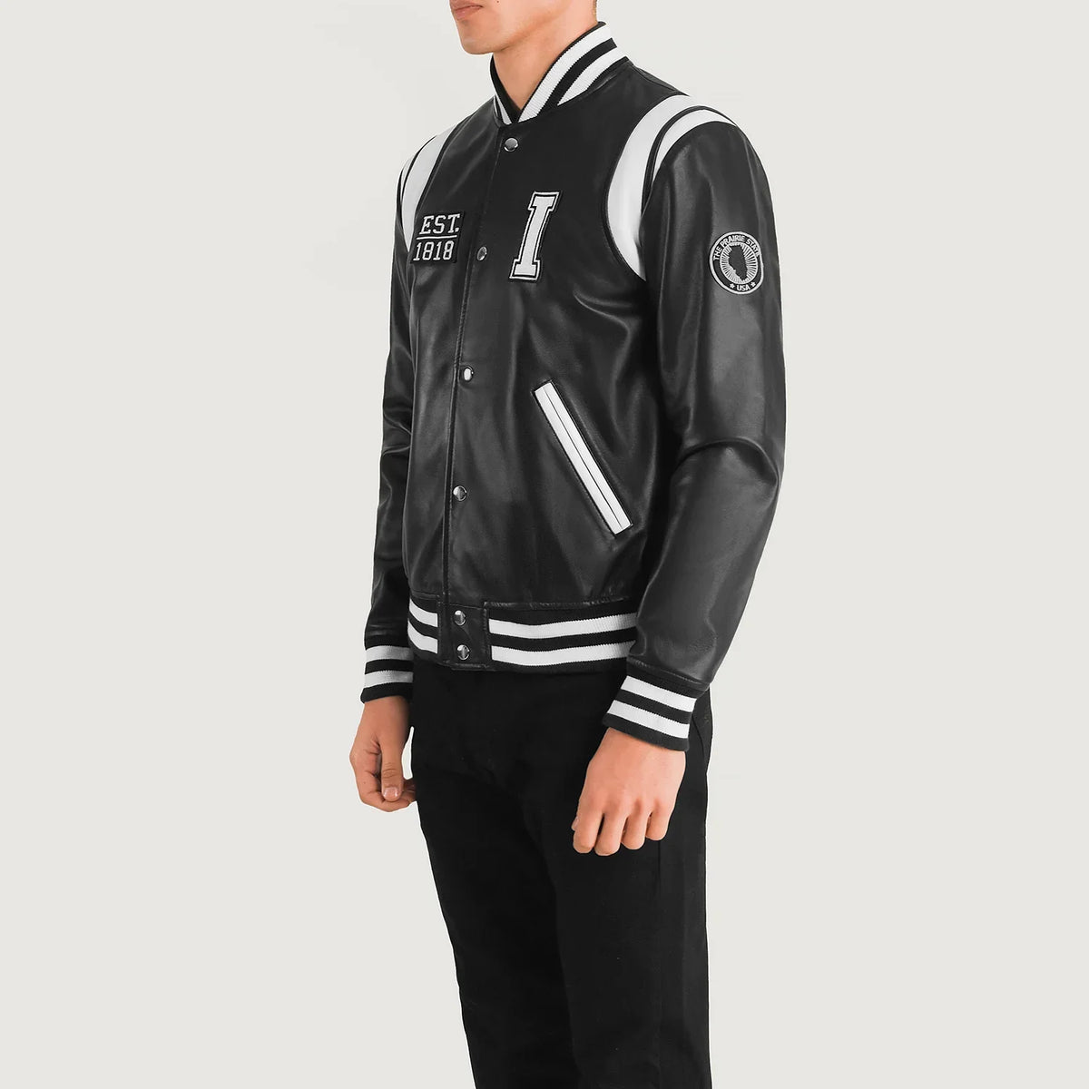 
Black & White Sheepskin Leather Varsity Jacket - Вигляд ззаду з ідеальною посадкою по плечах та рівним подолом