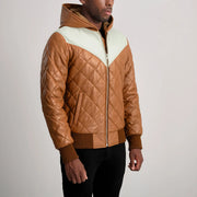 
Як виглядає на людині:  Norman Tan Hooded Bomber Leather Puffer Jacket на моделі — природне спадання при денному світлі