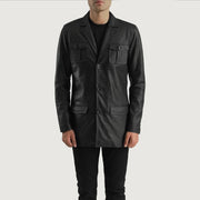 
Крупний план деталей of Band & Button Hardware on Ray Cutler Black Leather Blazer