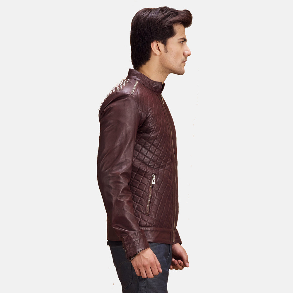 
Maroon Sheepskin Leather Biker Jacket - Вигляд ззаду з ідеальною посадкою по плечах та рівним подолом