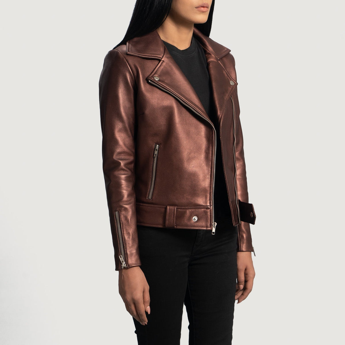 
Maroon Sheepskin Leather Biker Jacket - Вигляд ззаду з ідеальною посадкою по плечах та рівним подолом