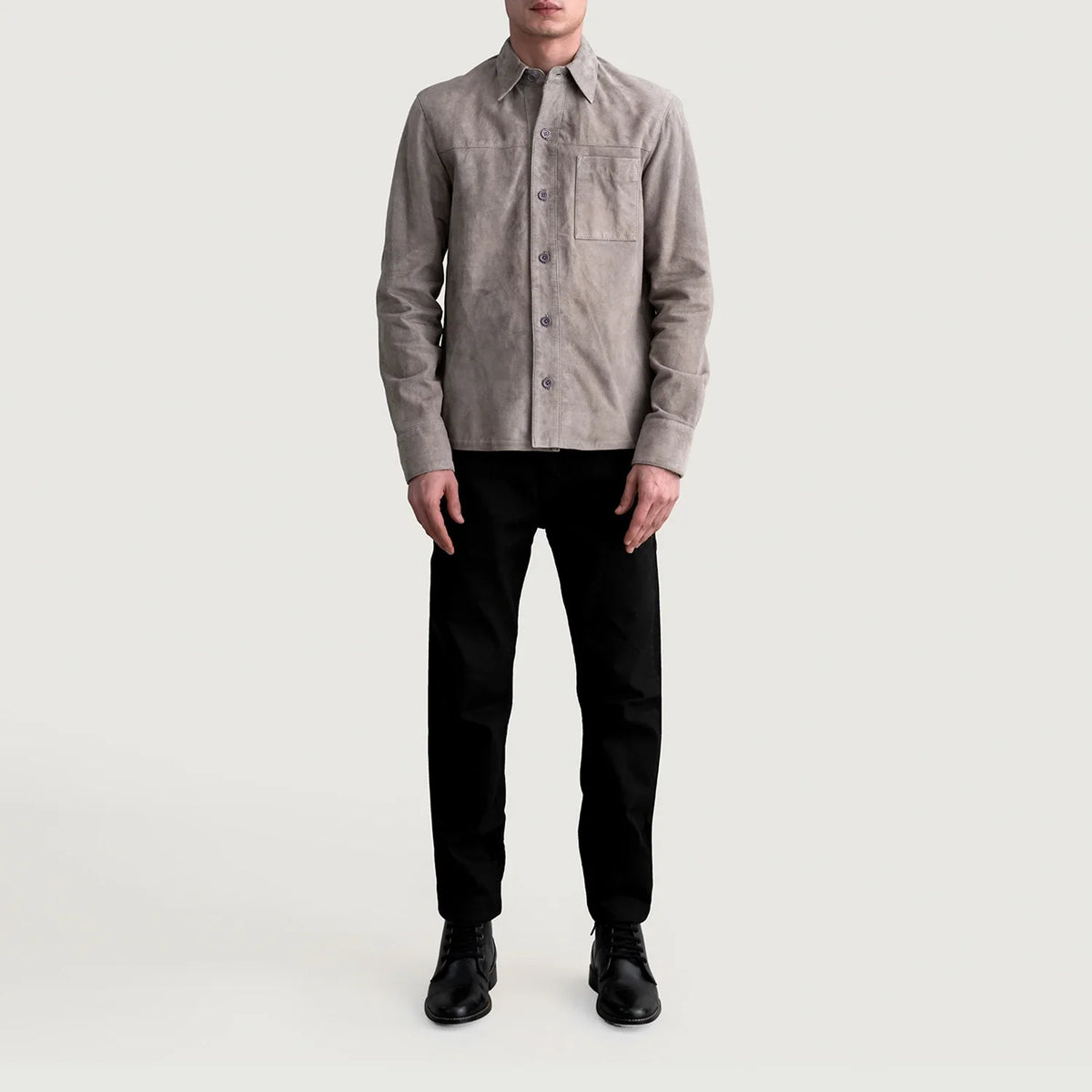 
Крупний план деталей of Shirt & Buttons Hardware on Scout Grey Suede Leather Shirt для Чоловіків для Чоловіків
