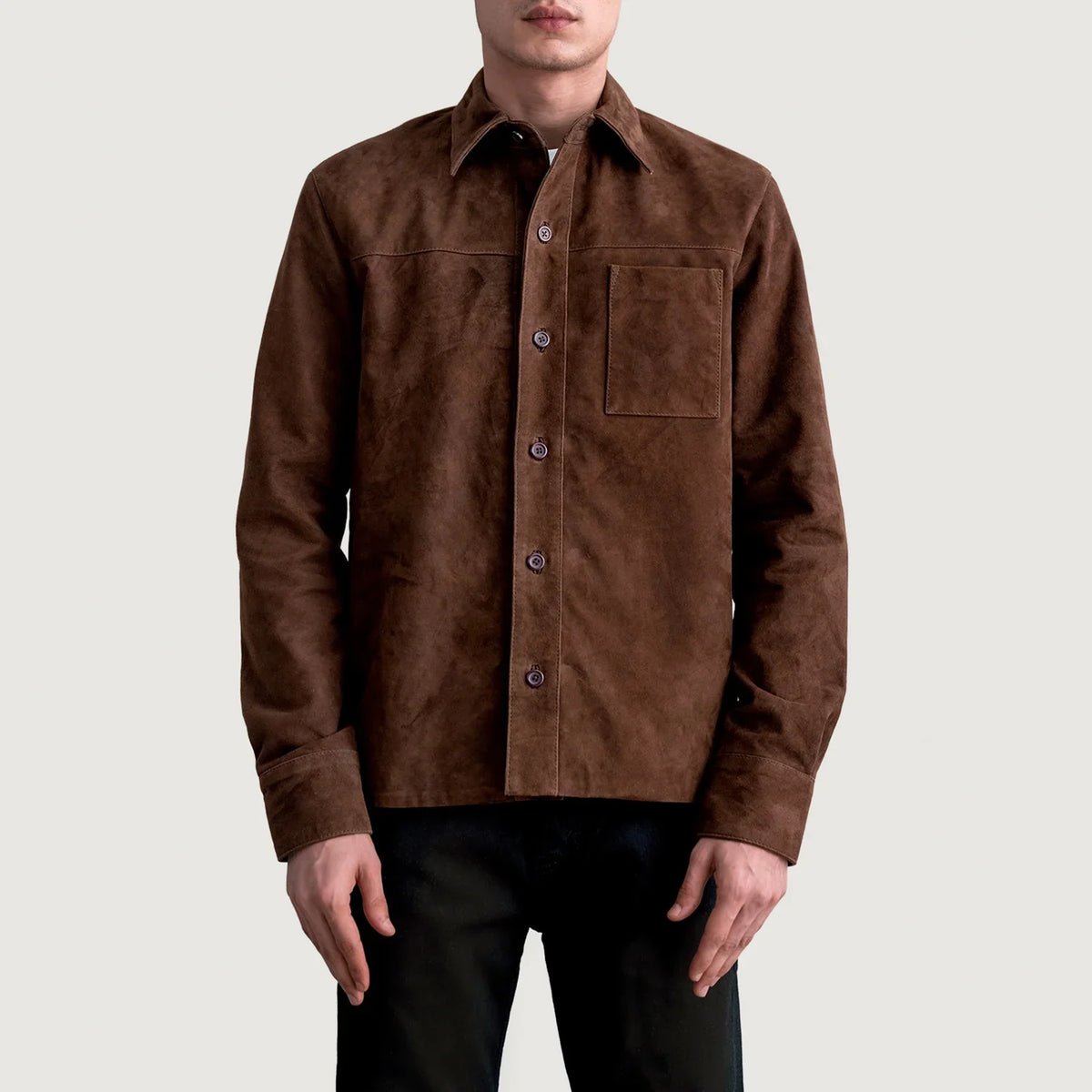 
Scout Mocha Suede Leather Shirt для Чоловіків для Чоловіків - Вигляд збоку з ергономічним кроєм рукава