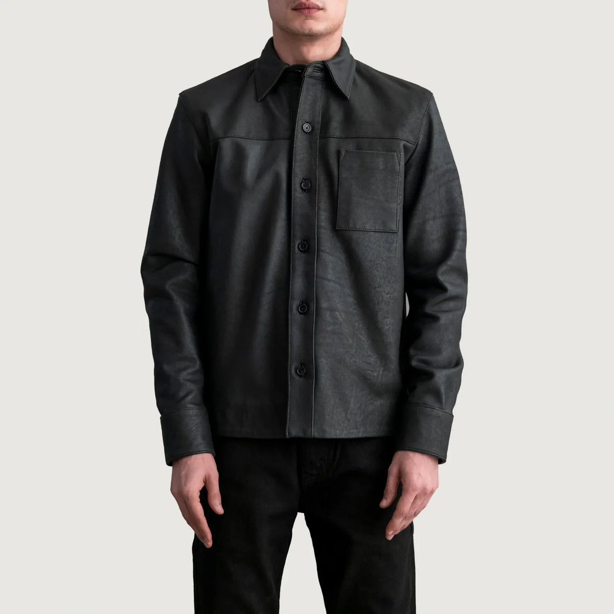 
Scout Tumbled Чорний Leather Shirt для Чоловіків - Вигляд збоку з ергономічним кроєм рукава