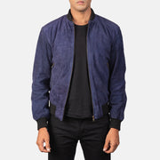 
Shane Navy Blue Suede Bomber Jacket in Blue Goatskin Suede - Вигляд спереду та приталений силует | Купити в офіційному онлайн-магазині