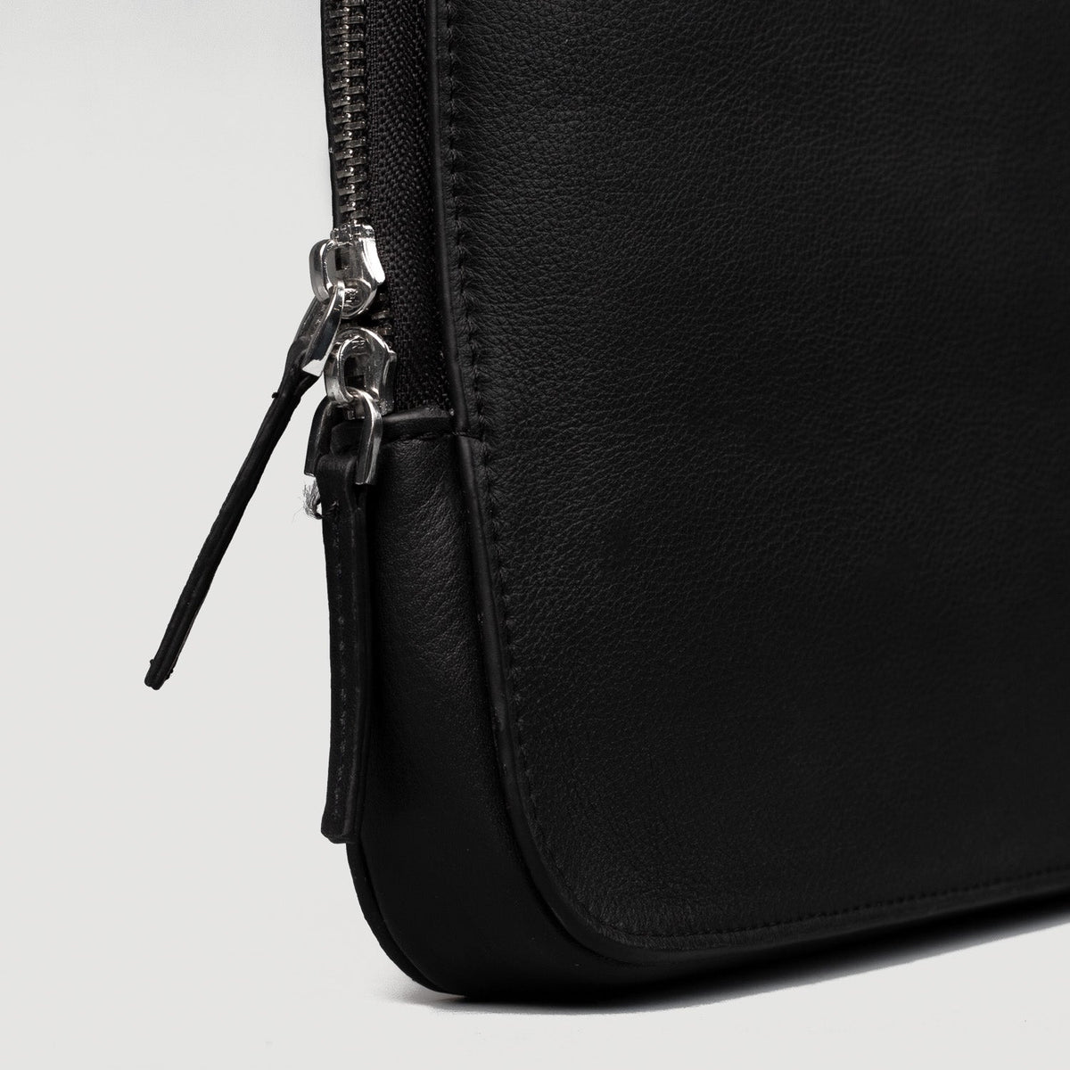 
The Baxter Leather Laptop Sleeve для Жінок для Жінок – alternate product view 6
