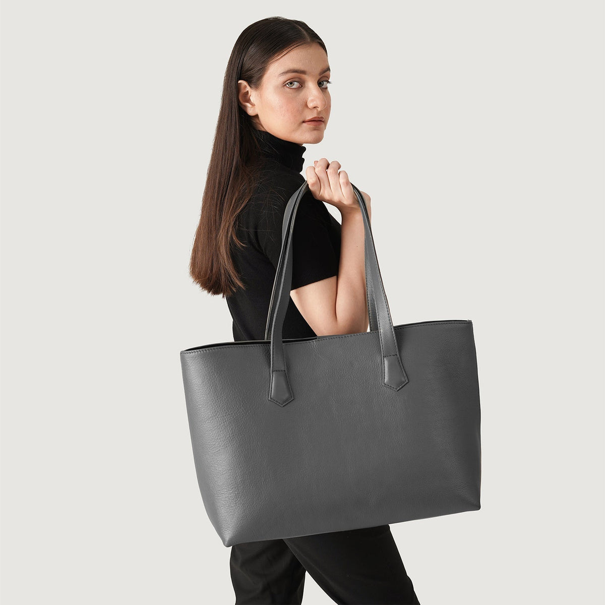 
The Bianca Шкіряна сумка-тоут – alternate product view 2