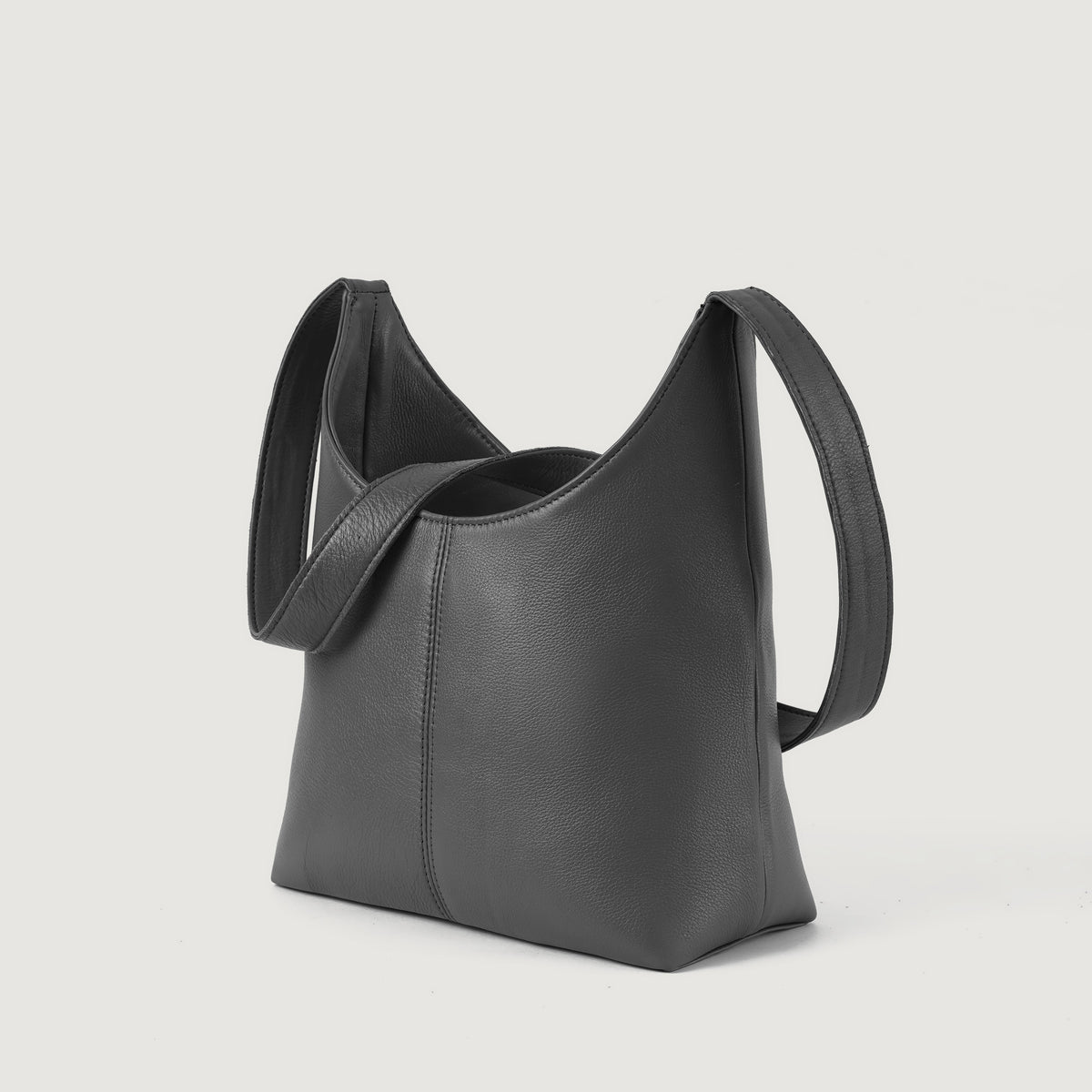 
The Stefani Leather Hobo Bag – alternate product view 6