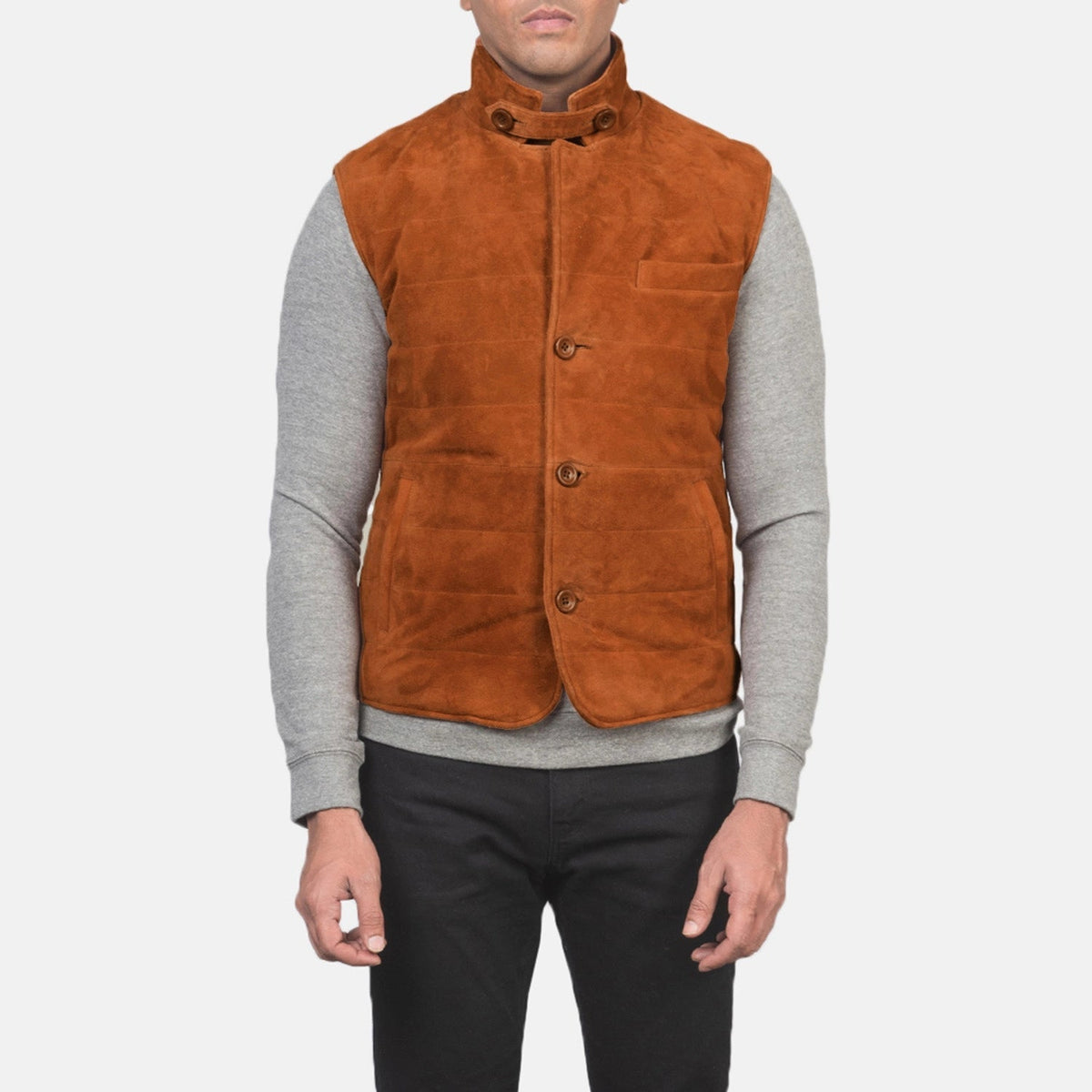 
Крупний план деталей of Notch with removable throat latch & Button Hardware on Tony Коричневий Suede Vest для Чоловіків