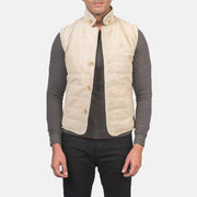 
Tony Off-White Suede Vest для Чоловіків для Чоловіків in Off-White Goatskin Suede - Вигляд спереду та приталений силует | Купити в офіційному онлайн-магазині