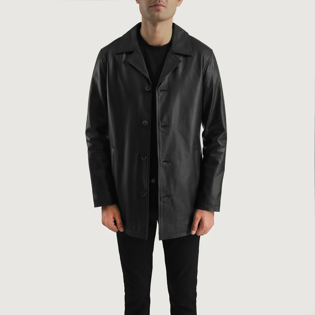 
Black Cowhide (Lt-071) leather Coat - Вигляд ззаду з ідеальною посадкою по плечах та рівним подолом