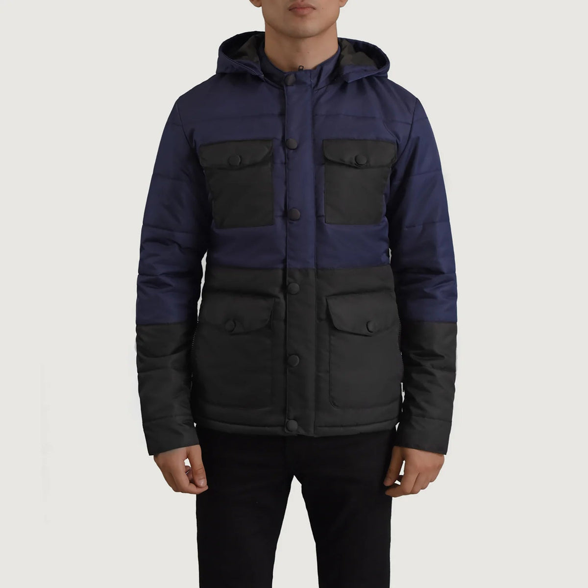 
Крупний план деталей of Classic Collar & Heavy-Duty Zipper Hardware on Wayne Чорний & Синій Hooded Puffer Шкіряна куртка для Чоловіків
