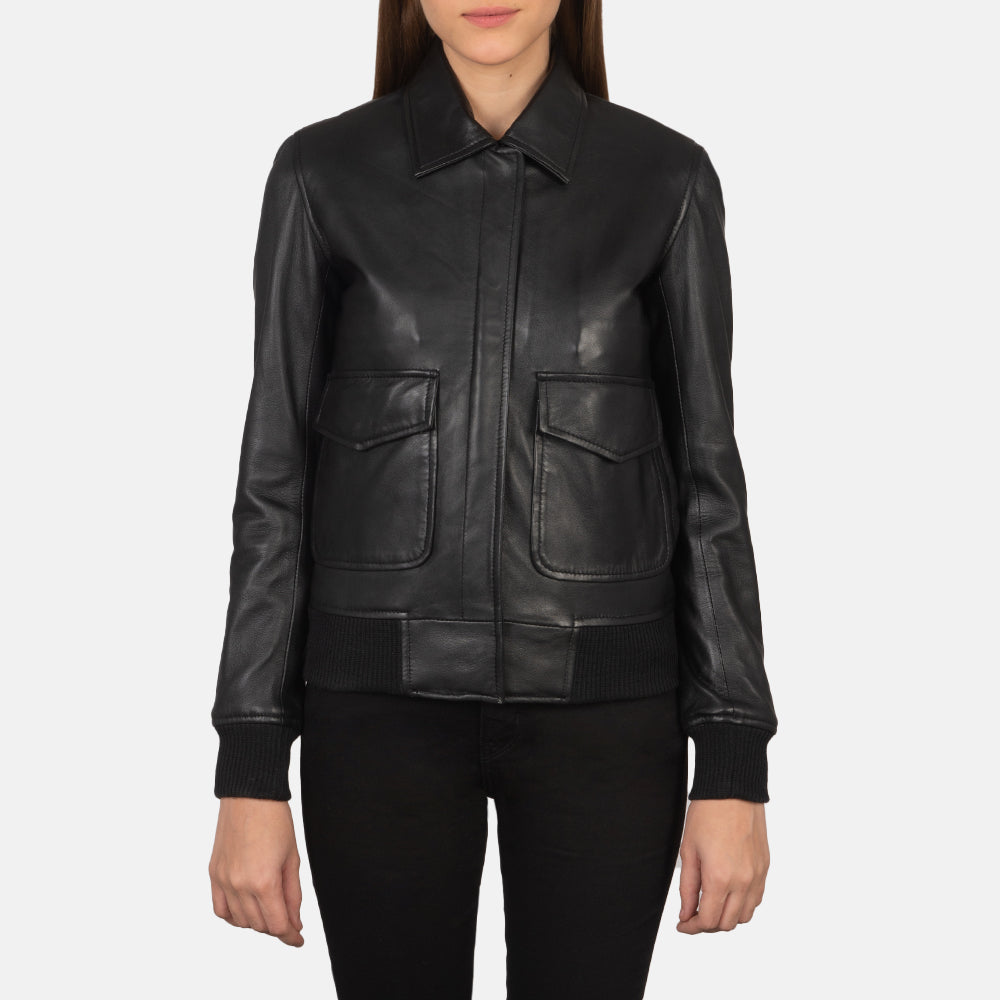 
Крупний план деталей of Shirt & Zipper with Button Flap Hardware on Westa A-2 Black Leather Bomber Jacket